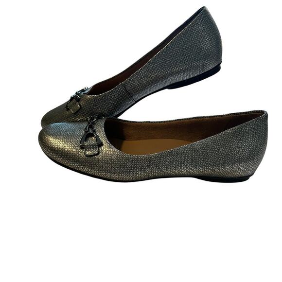 Naturalizer silver metallic Maxwell loafers silver bit leather slip on size 9 - Picture 1 of 7